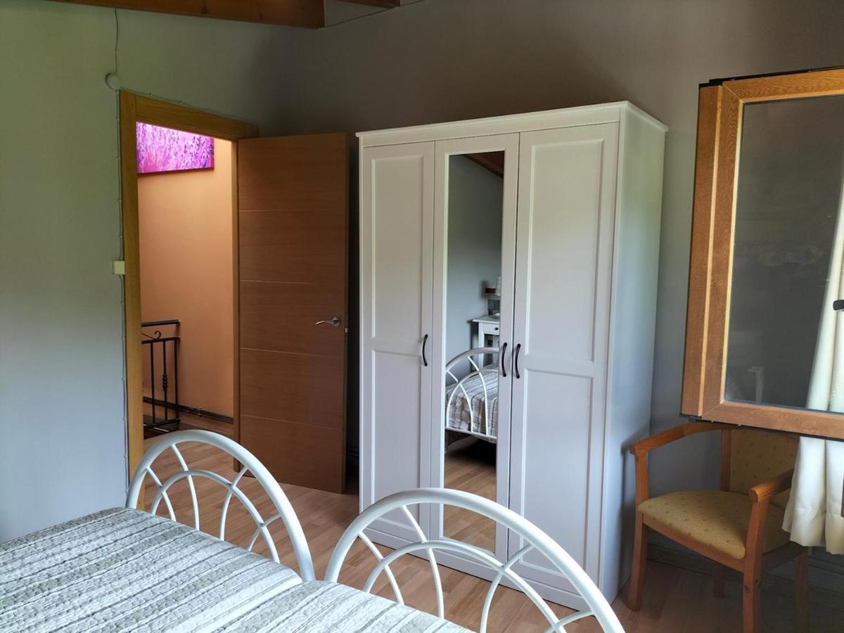 Apartamentos La Corona Llames de Parres ภายนอก รูปภาพ