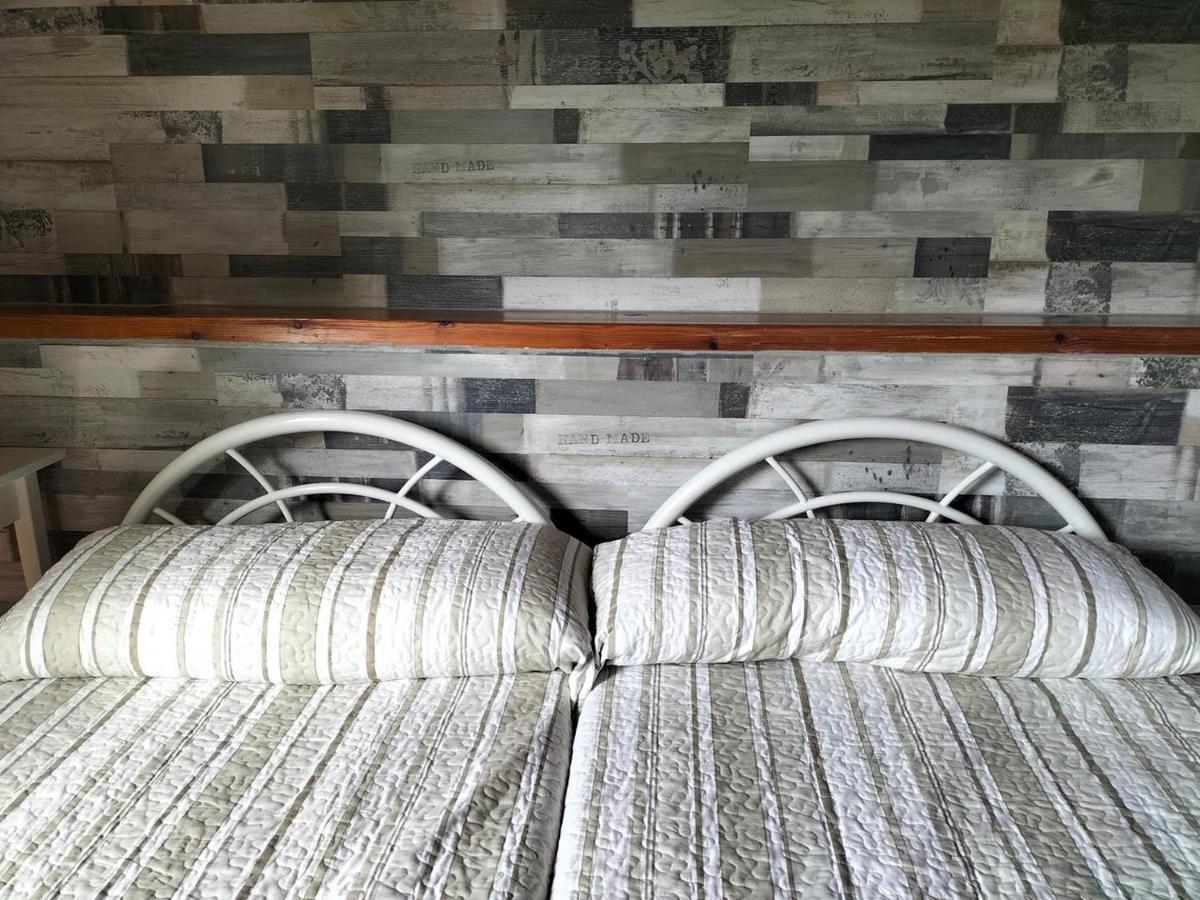 Apartamentos La Corona Llames de Parres ภายนอก รูปภาพ