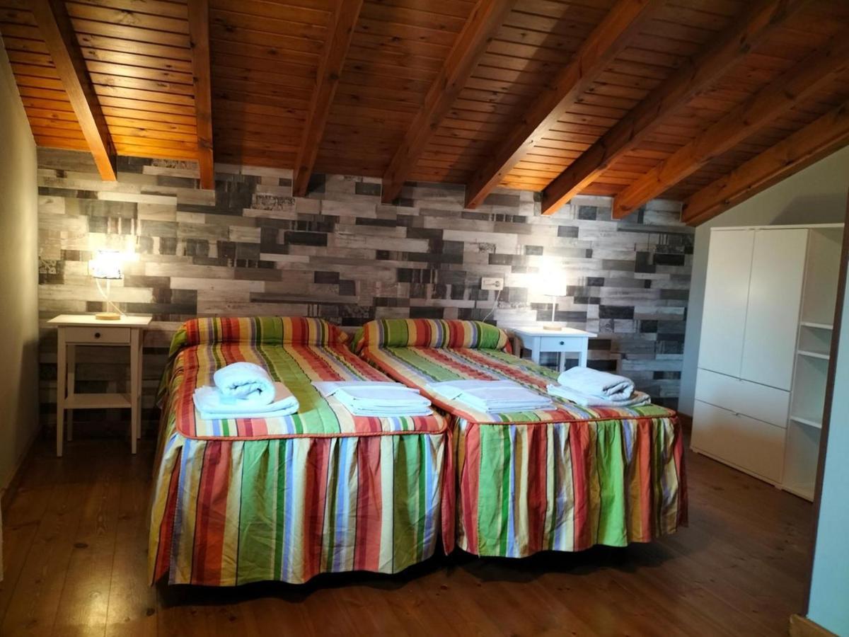 Apartamentos La Corona Llames de Parres ภายนอก รูปภาพ