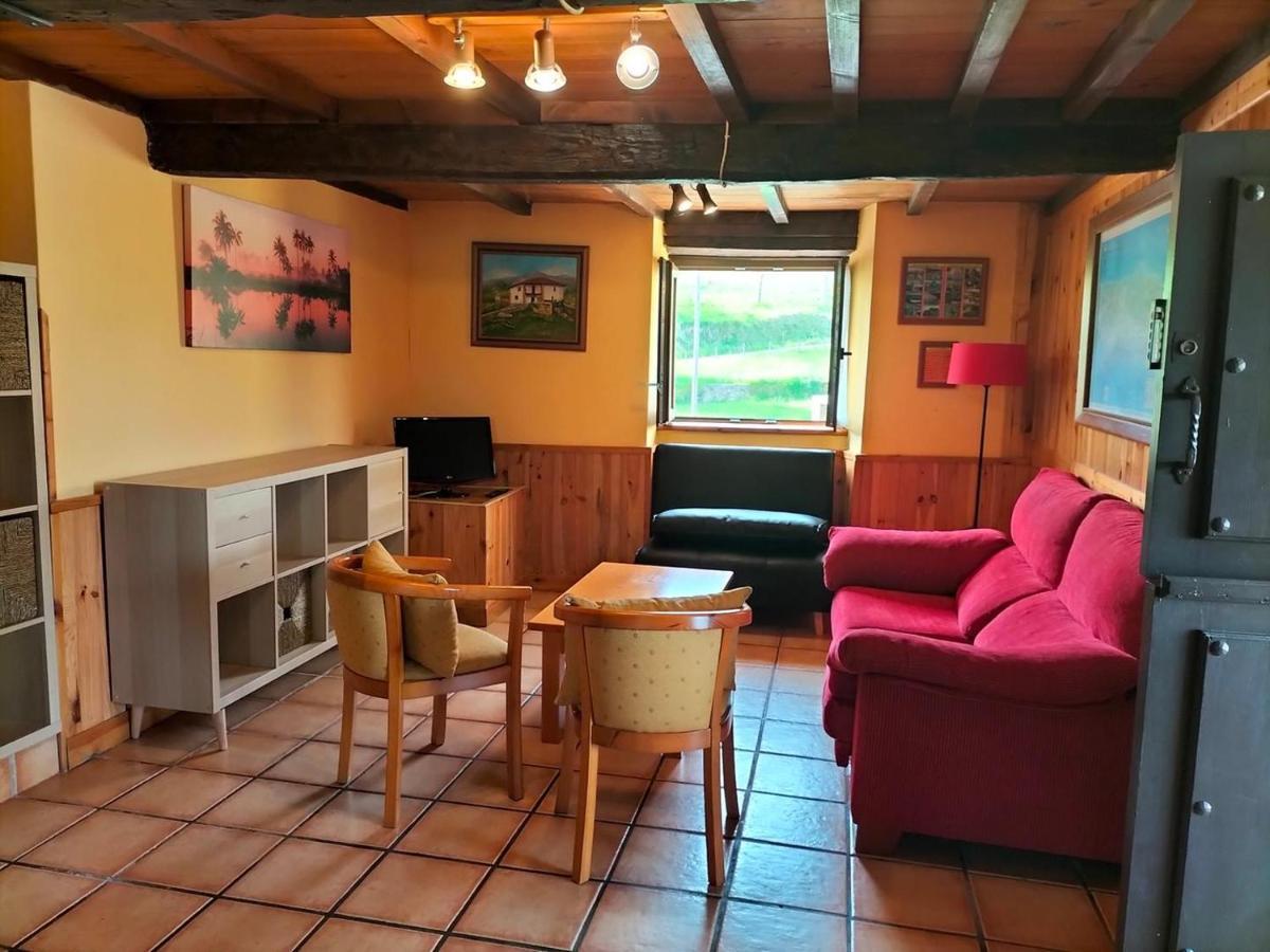 Apartamentos La Corona Llames de Parres ภายนอก รูปภาพ