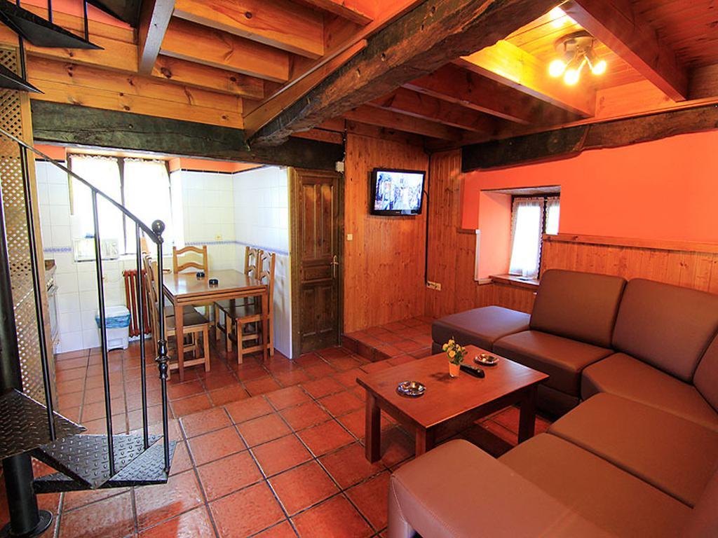 Apartamentos La Corona Llames de Parres ห้อง รูปภาพ
